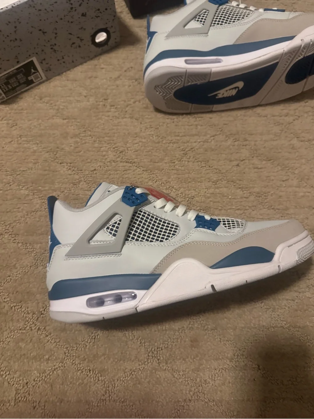 Jordan 4 military blue